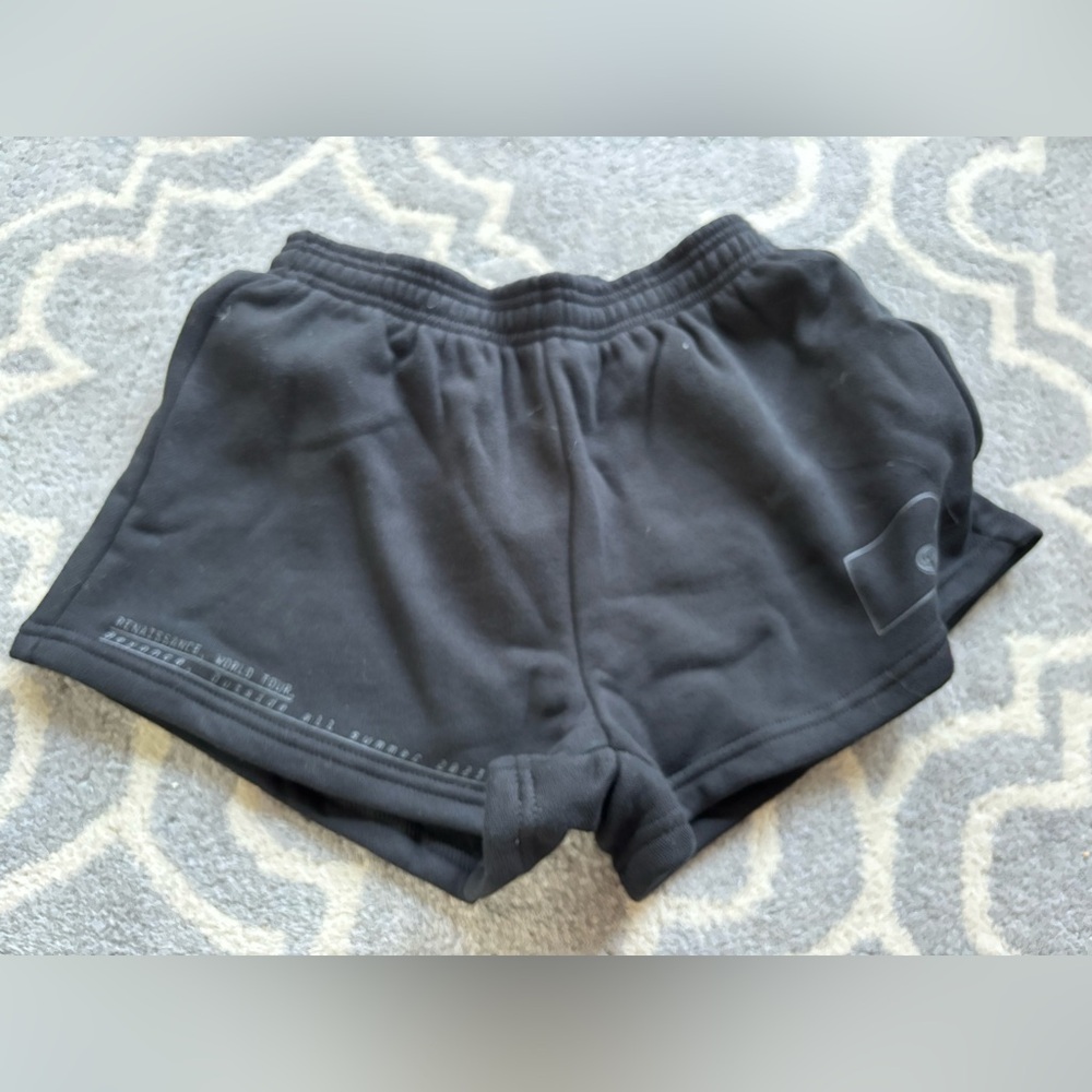 Beyoncé Toronto Tour Size Small Shorts New